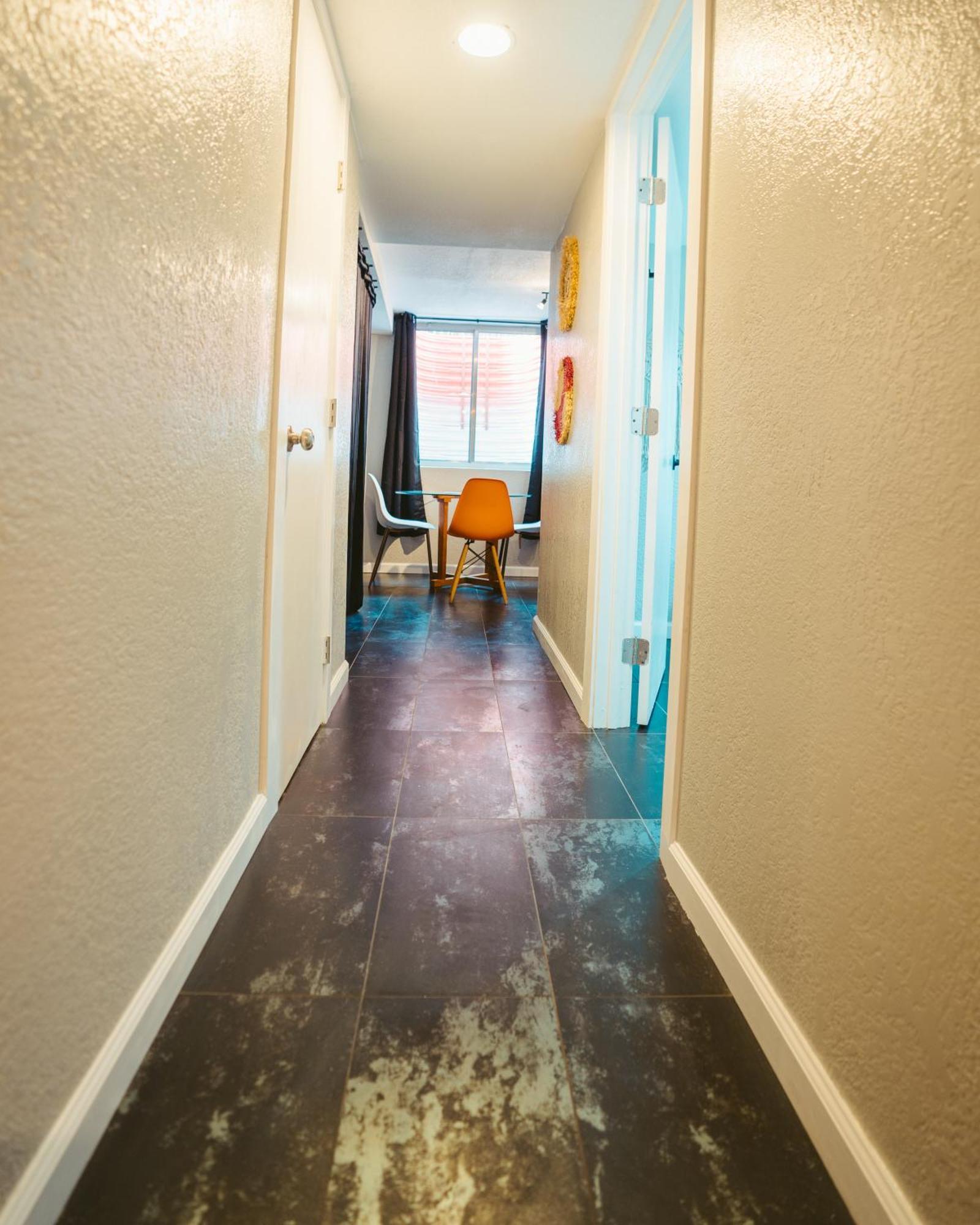 Windsor Retreat Private Basement Suite DEN Esterno foto